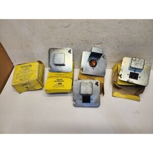 Lot 5 Bussmann Fusetron SOY/SRY-Single Fuse holder 4in Square Box Cover Unit